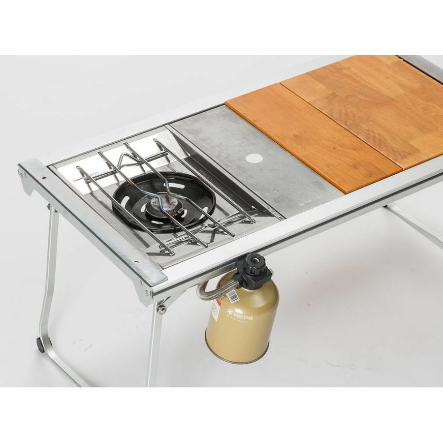 snow peak - Entry IGT Iron Grill Table - WhoWhy International