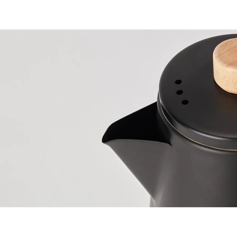 snow peak-Field Barista Kettle Black Limited Edition-WhoWhy snow peak-Field Barista Kettle Black Limited Edition-WhoWhy